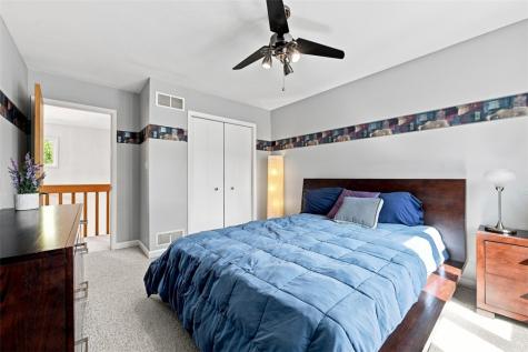 106 Sandlewood Drive Cecil PA 15057