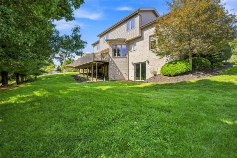 106 Sandlewood Drive Cecil PA 15057