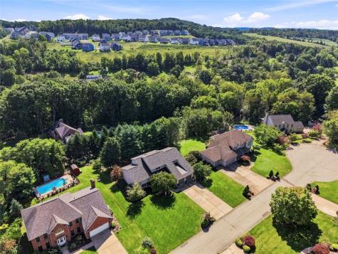 106 Sandlewood Drive Cecil PA 15057