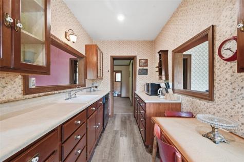 6113 Valencia Road Richland PA 16059