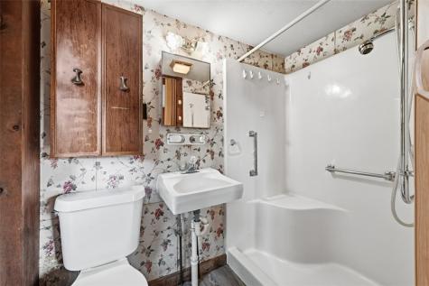 6113 Valencia Road Richland PA 16059
