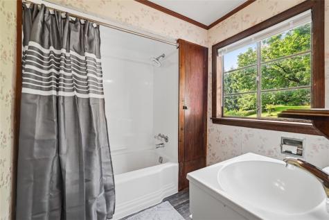 6113 Valencia Road Richland PA 16059
