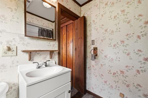 6113 Valencia Road Richland PA 16059