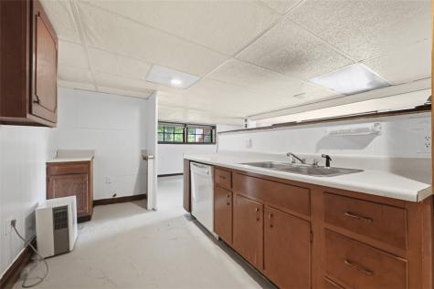 6113 Valencia Road Richland PA 16059
