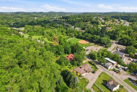 6113 Valencia Road Richland PA 16059