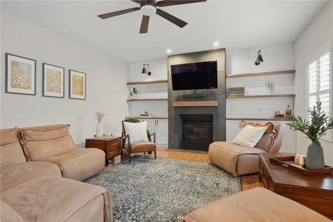 217 Windham Lane Adams Township PA 16046