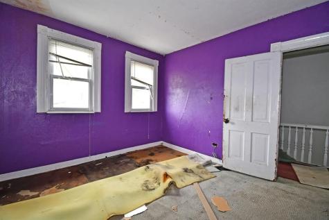 22 E Prospect Avenue Ingram PA 15205