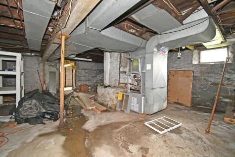 22 E Prospect Avenue Ingram PA 15205