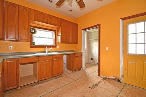 22 E Prospect Avenue Ingram PA 15205