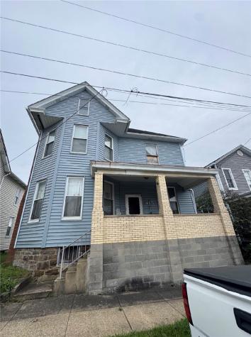 415 Saint Clair Street Latrobe PA 15650