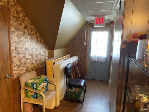 3884 East Street Observatory Hill PA 15214