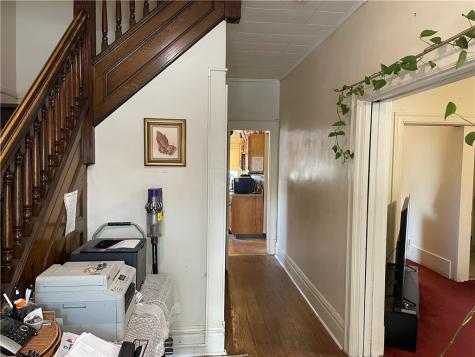 3884 East Street Observatory Hill PA 15214