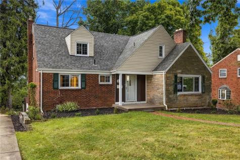447 Old Clairton Road Pleasant Hills PA 15236