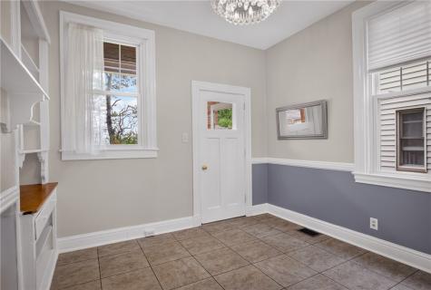 838 Taylor Avenue Avalon PA 15202