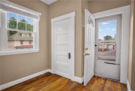 838 Taylor Avenue Avalon PA 15202