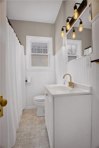 838 Taylor Avenue Avalon PA 15202