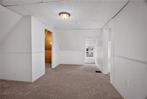 838 Taylor Avenue Avalon PA 15202