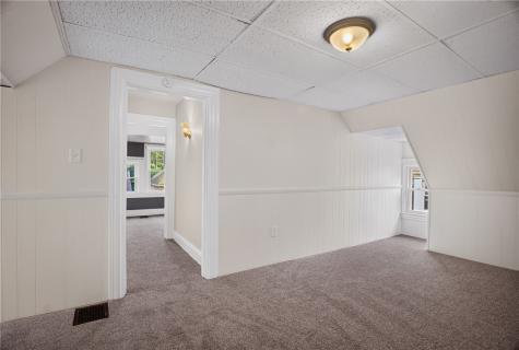 838 Taylor Avenue Avalon PA 15202