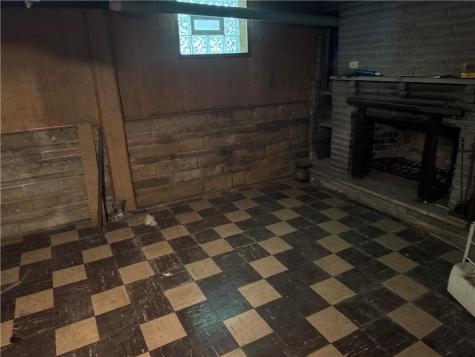 20 Deambroggi Road Fallowfield Township PA 15022