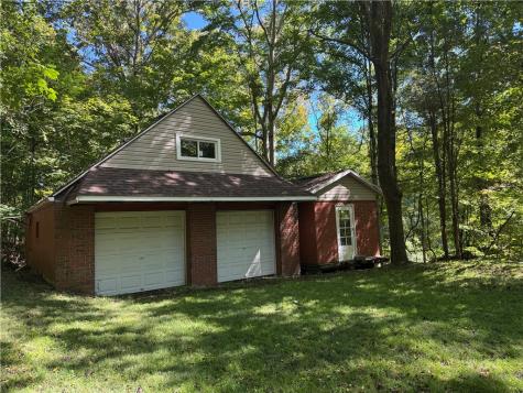 20 Deambroggi Road Fallowfield Township PA 15022