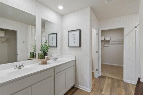 1090 Peachtree Road Scott Township PA 15106