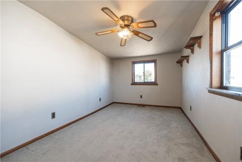 100 Reifert Street Bon Air PA 15210