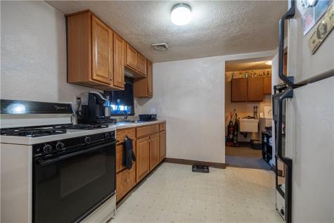 100 Reifert Street Bon Air PA 15210
