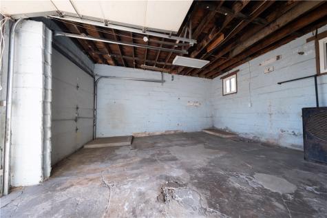 100 Reifert Street Bon Air PA 15210
