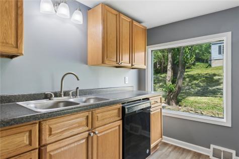 690 Brownstown Road Irwin PA 15647