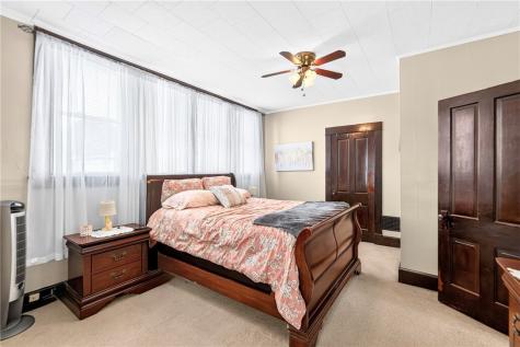 42 Prospect Street Uniontown PA 15401