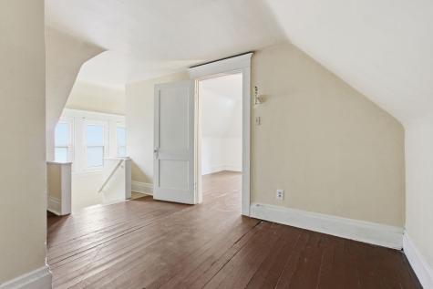 1427 Alton Street Beechview PA 15216