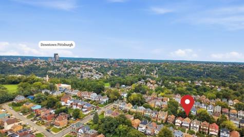 1427 Alton Street Beechview PA 15216