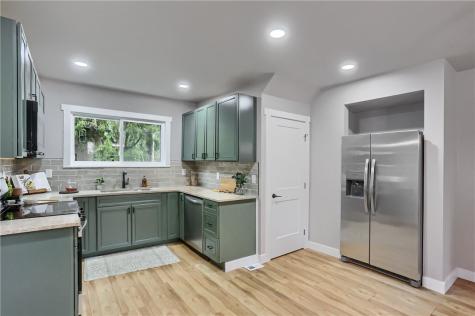 320 Morrison Avenue Perry Township PA 16117