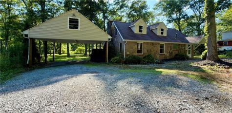 353 Creek Drive Slippery Rock Township PA 16057