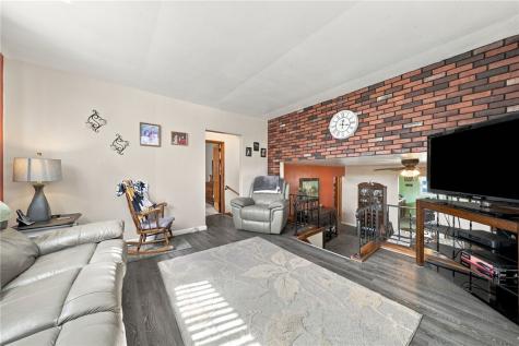 109 Dunbar Drive Wilkins Township PA 15235