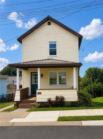 1413 Robbins Avenue North Apollo PA 15673