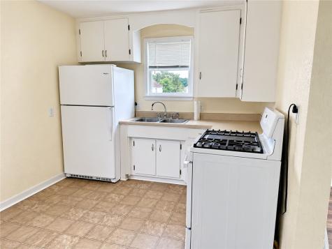 1413 Robbins Avenue North Apollo PA 15673