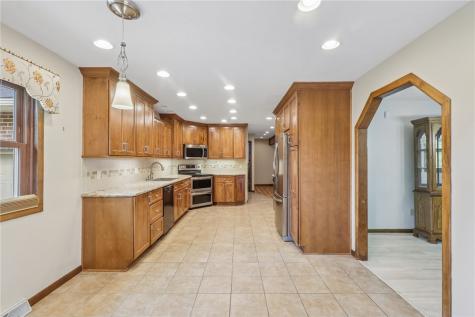 127 Lakeview Street North Beaver Township PA 16112