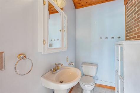 127 Lakeview Street North Beaver Township PA 16112