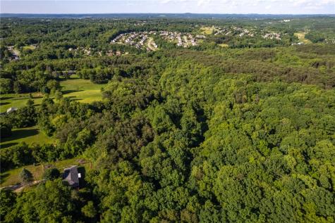 3276 Brodhead Road Center Township PA 15001