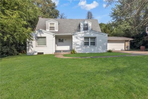 3276 Brodhead Road Center Township PA 15001