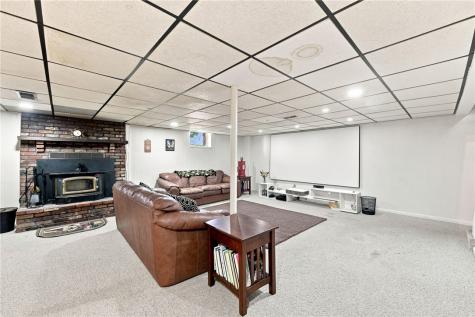 519 Manor Harrison City Road Manor PA 15636