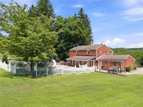519 Manor Harrison City Road Manor PA 15636
