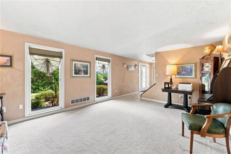 519 Manor Harrison City Road Manor PA 15636