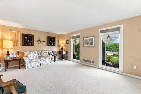 519 Manor Harrison City Road Manor PA 15636