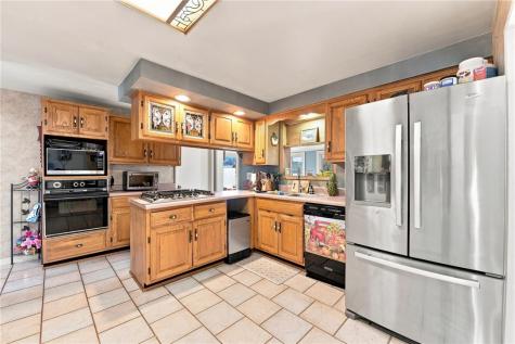 519 Manor Harrison City Road Manor PA 15636