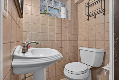 3314 Francisco Street Sheraden PA 15204