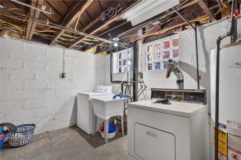 3314 Francisco Street Sheraden PA 15204