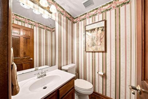 114 Hidden Valley Court Ohio Township PA 15143