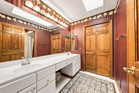 114 Hidden Valley Court Ohio Township PA 15143